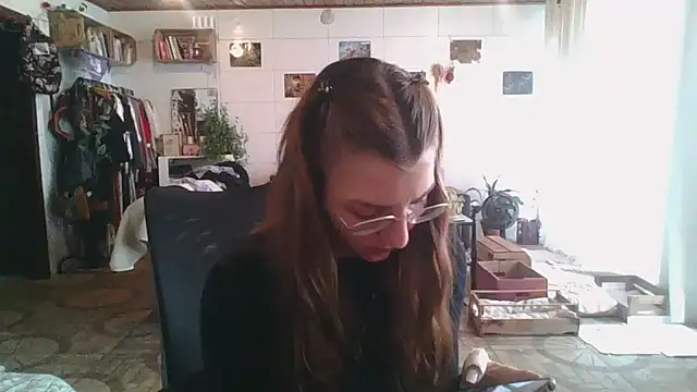 SweetyBabyDemon online show from October 28, 1:32 pm