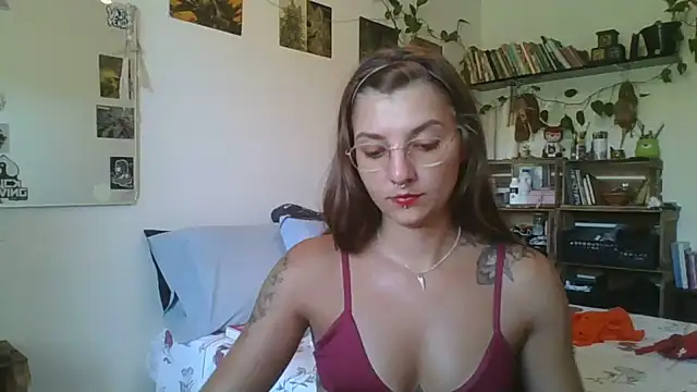 Snapshot of SweetyBabyDemon chatting on March 8, 5:11 pm SweetyBabyDemon online show from March 8, 5:11 pm