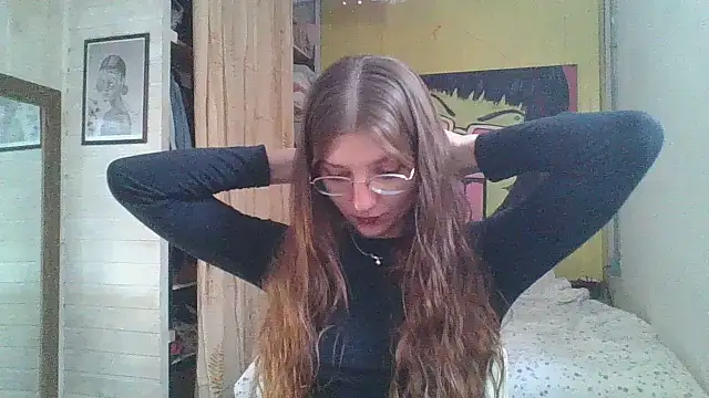 Snapshot of SweetyBabyDemon chatting on May 27, 5:20 pm SweetyBabyDemon online show from May 27, 5:20 pm