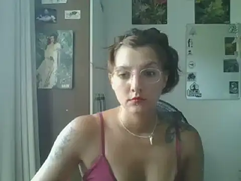 Snapshot of SweetyBabyDemon chatting on March 7, 3:49 pm SweetyBabyDemon online show from March 7, 3:49 pm