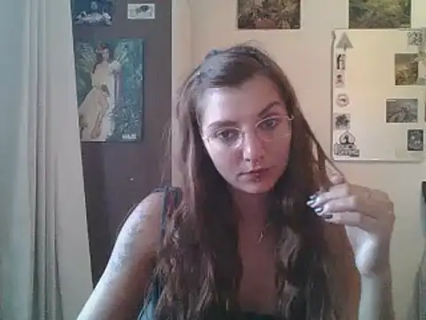 Snapshot of SweetyBabyDemon chatting on March 3, 9:37 pm SweetyBabyDemon online show from March 3, 9:37 pm