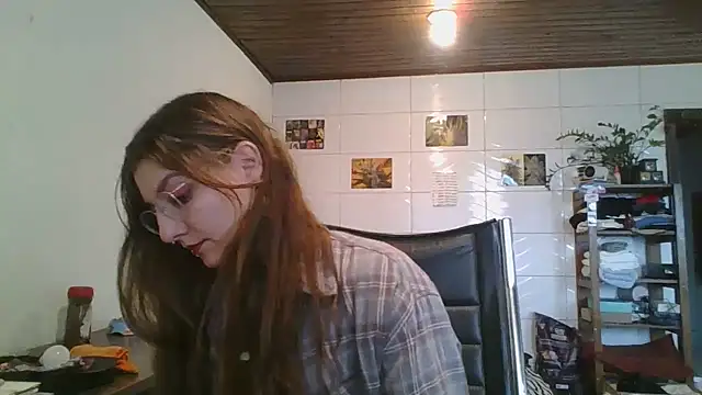Snapshot of SweetyBabyDemon chatting on May 2, 2:44 pm SweetyBabyDemon online show from May 2, 2:44 pm