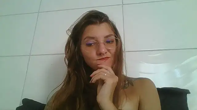 SweetyBabyDemon online show from March 15, 1:40 pm