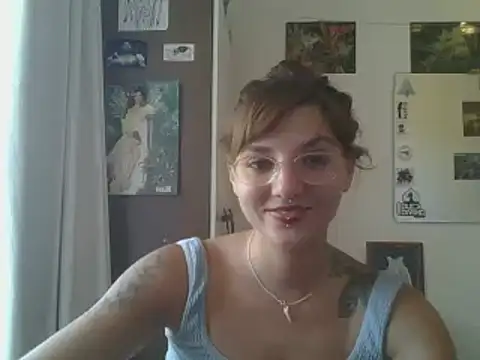 Snapshot of SweetyBabyDemon chatting on February 15, 4:34 pm SweetyBabyDemon online show from February 15, 4:34 pm