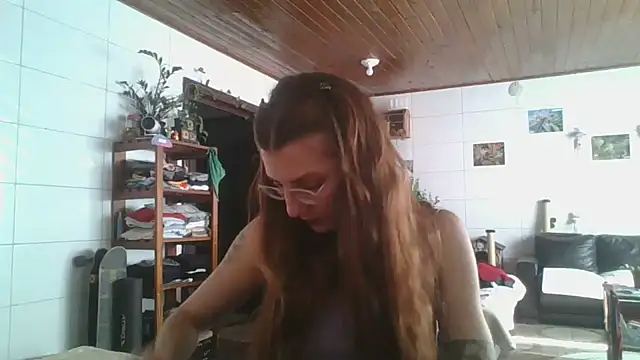 Snapshot of SweetyBabyDemon chatting on October 15, 6:27 pm SweetyBabyDemon online show from October 15, 6:27 pm