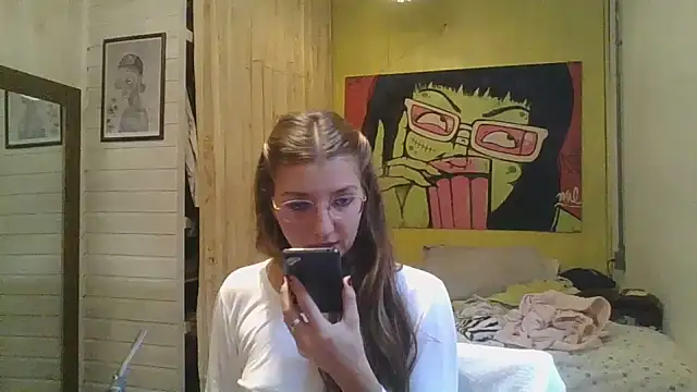 Snapshot of SweetyBabyDemon chatting on May 23, 3:44 pm SweetyBabyDemon online show from May 23, 3:44 pm