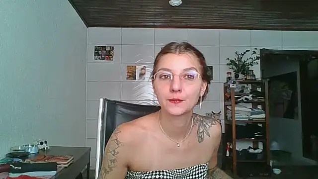 SweetyBabyDemon online show from February 8, 4:59 pm