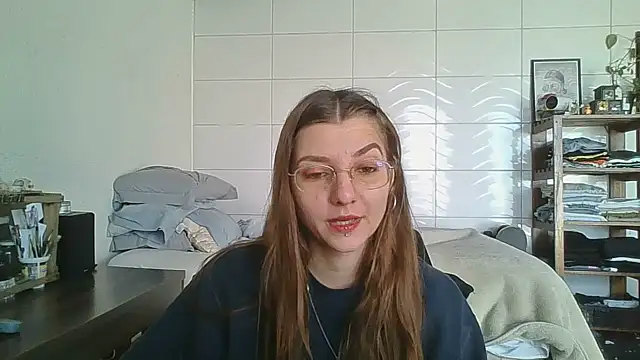 Snapshot of SweetyBabyDemon chatting on September 11, 1:44 pm SweetyBabyDemon online show from September 11, 1:44 pm