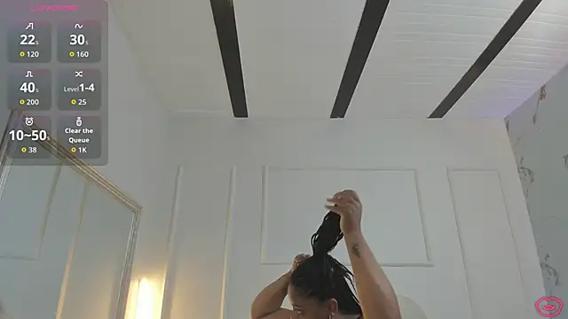 BrianaHazel online show from May 21, 7:33 pm