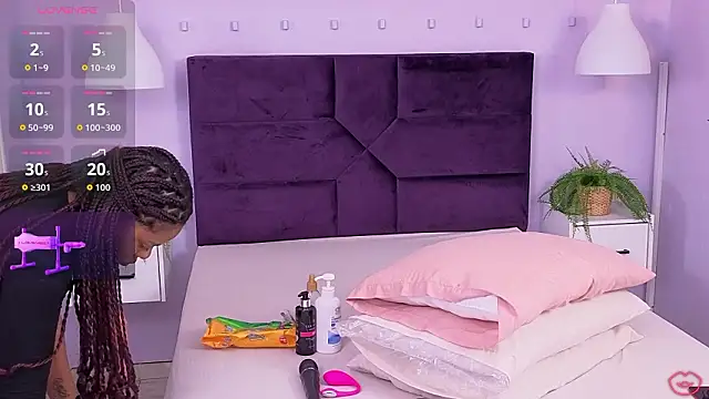 BrianaHazel online show from March 12, 12:16 am