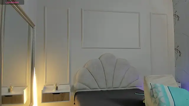 BrianaHazel online show from June 24, 8:06 pm