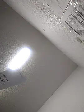 Isaanegrito online show from December 1, 3:24 pm