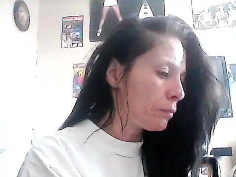 gorgeous11 online show from February 22, 9:15 pm