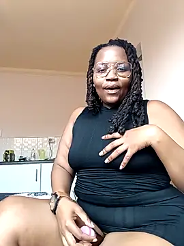 ThaBundaa online show from February 5, 1:07 pm