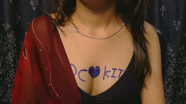 Snapshot of sexy_twisha chatting on March 1, 7:08 am sexy twisha online show from March 1, 7:08 am