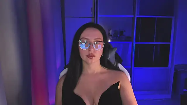 Snapshot of Christy_Calypso chatting on October 22, 3:44 pm Christy Calypso online show from October 22, 3:44 pm