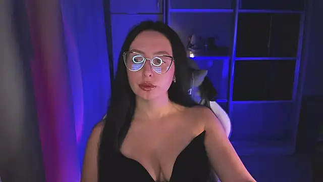 Snapshot of Christy_Calypso chatting on October 16, 3:42 pm Christy Calypso online show from October 16, 3:42 pm