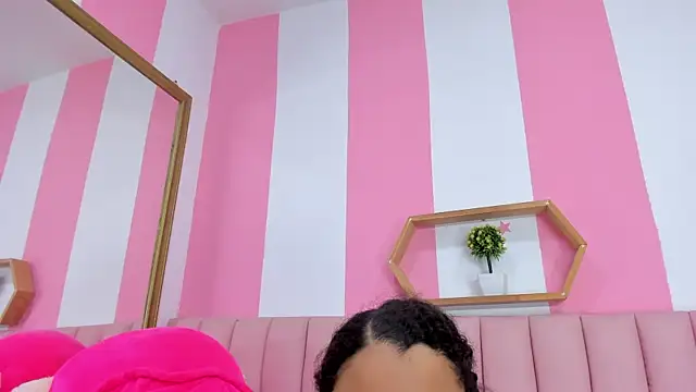 ISABELLA 020 online show from February 25, 12:49 pm