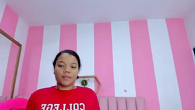 ISABELLA 020 online show from February 2, 12:26 pm