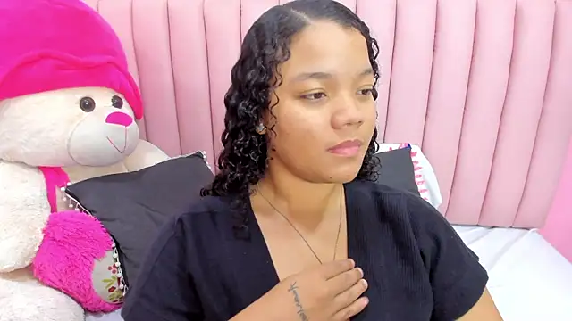 ISABELLA 020 online show from November 29, 2:06 pm