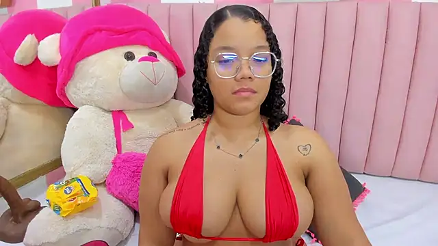 ISABELLA 020 online show from November 11, 2:01 pm