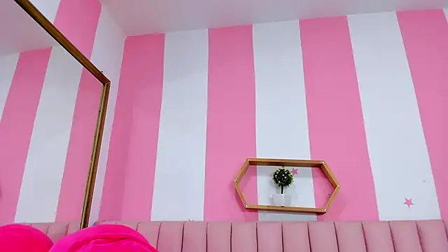 ISABELLA 020 online show from November 24, 2:06 pm