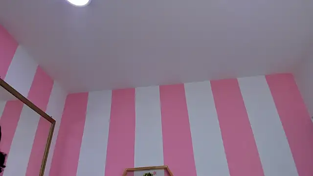 ISABELLA 020 online show from March 3, 12:23 pm