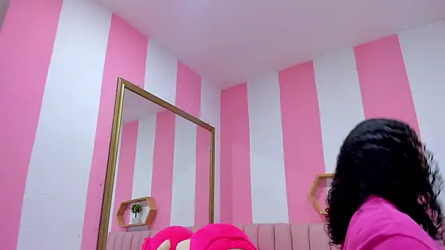 Snapshot of ISABELLA_020 chatting on September 15, 12:38 pm ISABELLA 020 online show from September 15, 12:38 pm
