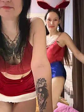 Heart Ass online show from December 31, 7:07 pm