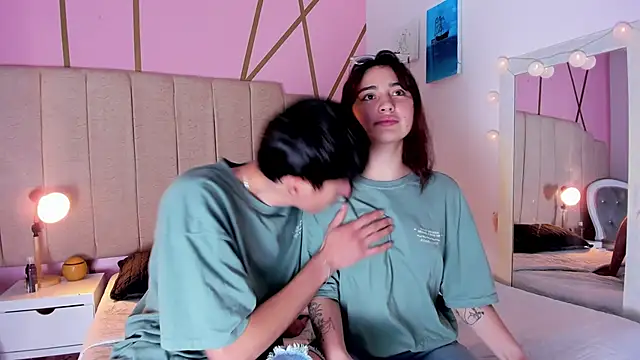 Damian n Maya online show from March 5, 11:49 pm