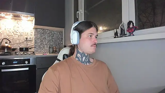  torfin  online show from February 14, 9:53 pm