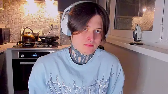  torfin  online show from February 26, 9:26 pm