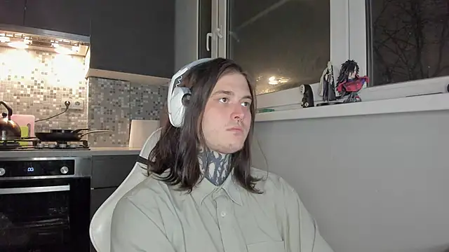  torfin  online show from March 15, 10:55 pm