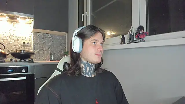  torfin  online show from March 7, 1:09 am