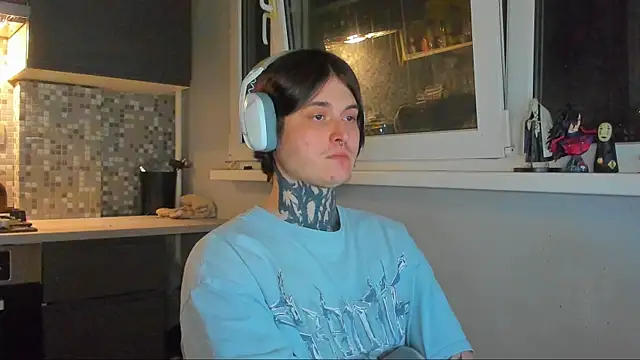  torfin  online show from April 7, 11:28 pm