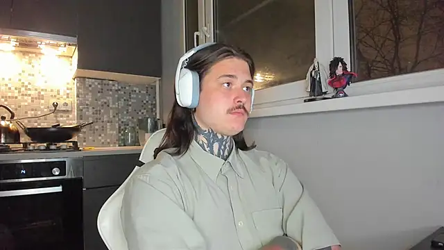  torfin  online show from February 8, 8:10 pm