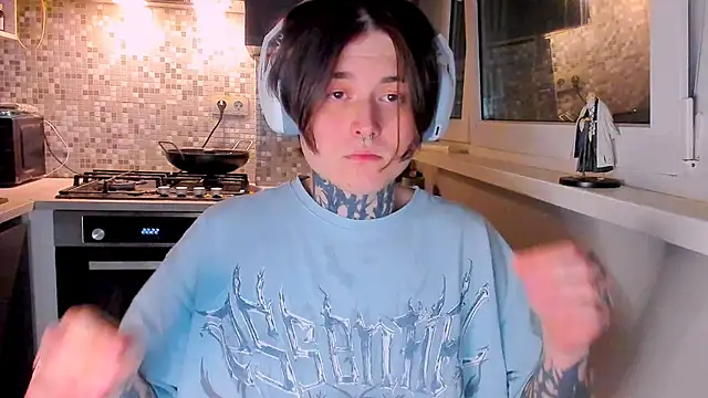  torfin  online show from March 8, 11:08 pm