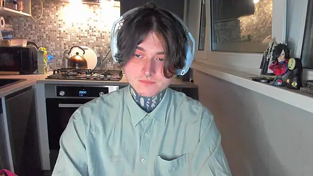  torfin  online show from February 8, 8:28 pm