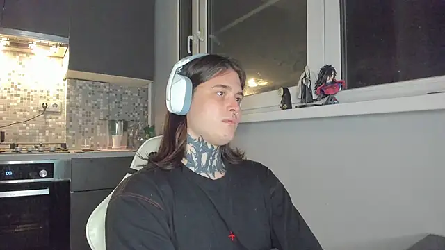  torfin  online show from March 8, 12:22 am