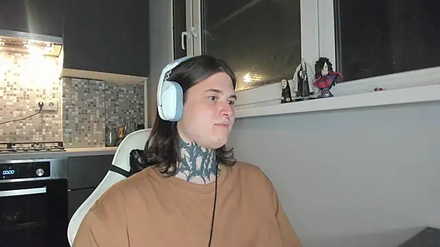  torfin  online show from February 16, 10:22 pm