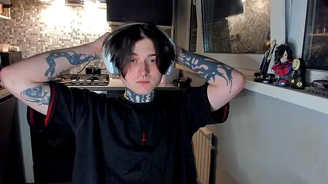  torfin  online show from January 31, 8:18 pm