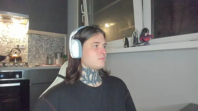  torfin  online show from March 8, 3:28 am