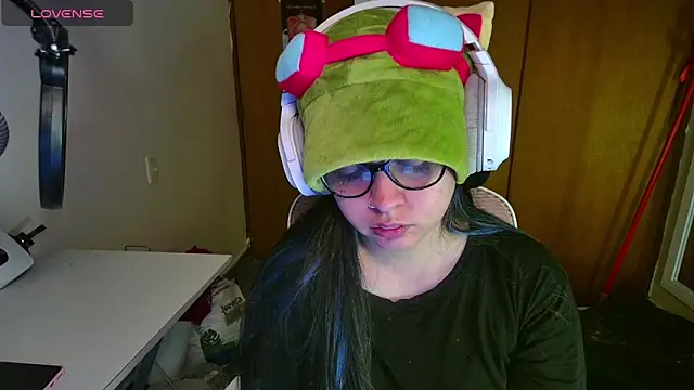 Vallolet Spencer online show from March 11, 5:35 am