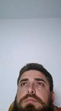 Snapshot of Dat1994 chatting on February 1, 3:41 am Dat1994 online show from February 1, 3:41 am