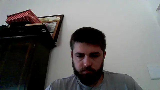 Snapshot of Dat1994 chatting on February 6, 11:20 am Dat1994 online show from February 6, 11:20 am