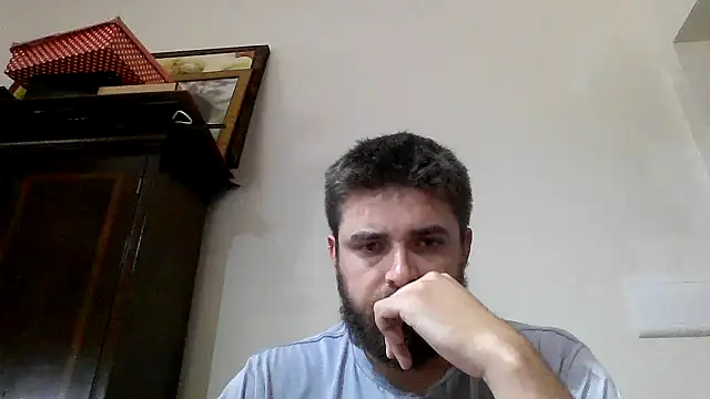 Snapshot of Dat1994 chatting on February 4, 2:53 pm Dat1994 online show from February 4, 2:53 pm