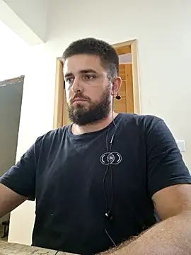 Snapshot of Dat1994 chatting on February 27, 5:58 pm Dat1994 online show from February 27, 5:58 pm