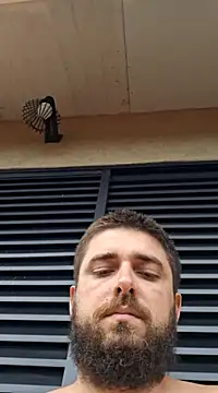 Snapshot of Dat1994 chatting on March 11, 7:36 pm Dat1994 online show from March 11, 7:36 pm