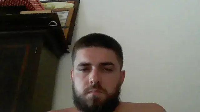 Snapshot of Dat1994 chatting on February 19, 7:26 pm Dat1994 online show from February 19, 7:26 pm