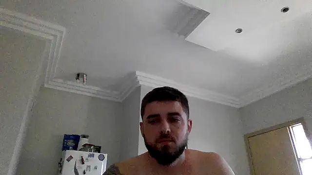 Snapshot of Dat1994 chatting on October 25, 12:28 pm Dat1994 online show from October 25, 12:28 pm